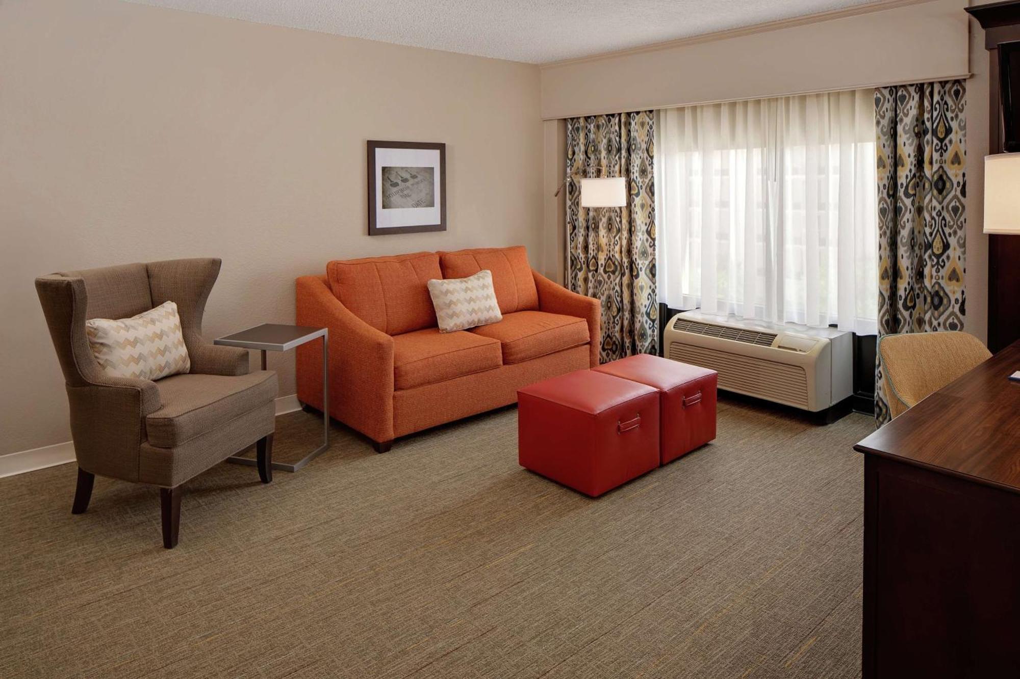 Hampton Inn Louisville Downtown Buitenkant foto